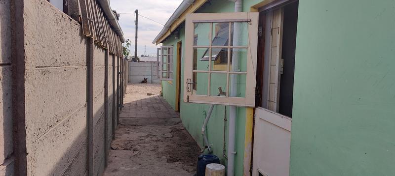 4 Bedroom Property for Sale in Sarepta Western Cape